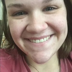 Meet your Posher, Leeanna